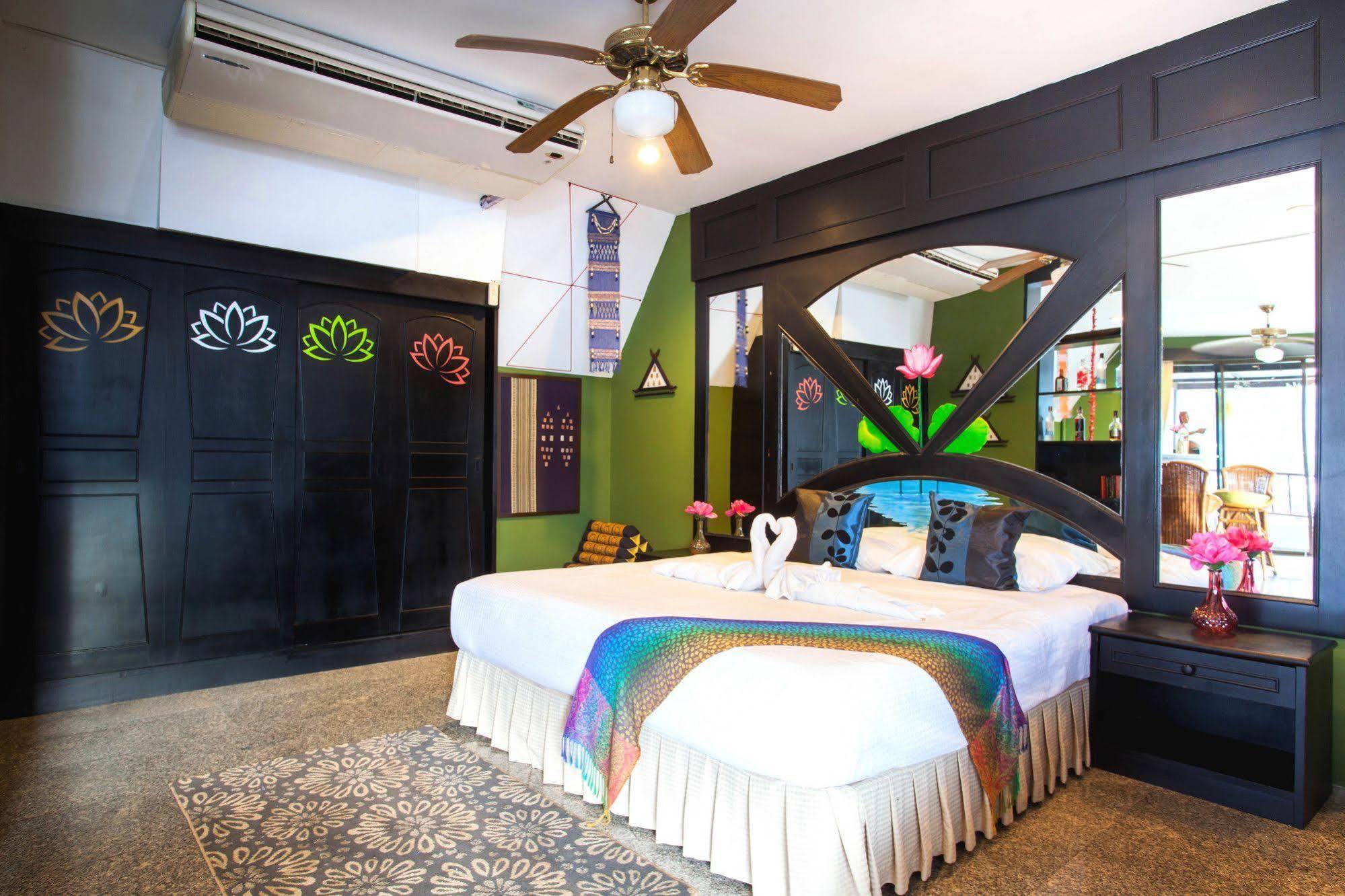 Kelly'S Residency Hotel Patong Exterior foto